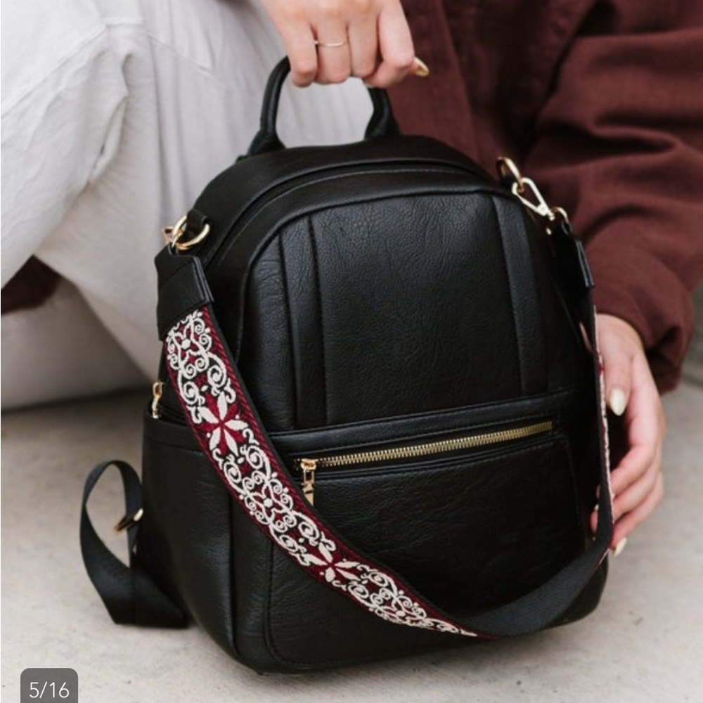 The MIA Convertible Bag - Black - Size (11” long x 10” wide x 5” deep) $60